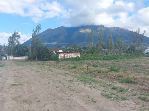 Hermosos Lote De Terreno De 270m2 En Atuntaqui Imbabura