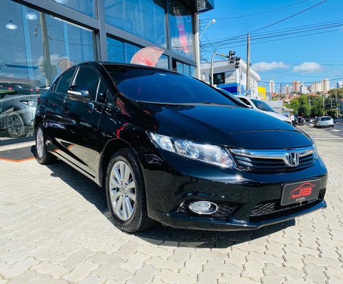 Imagem 2 de 7 de Honda Civic 2.0 16v 4p Lxr