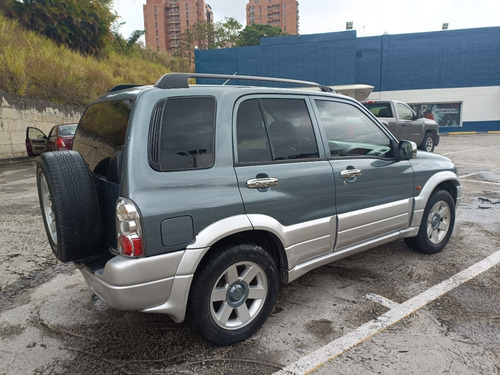 Imagen 3 de 9 de Chevrolet Grand Vitara