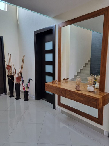 Casa En Venta O Renta En El Mesón, Calimaya 4 Recamaras 520 M2 Construccion