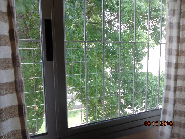 Alquilo Ap 2 Dorm Sobre Hipolito Yrigoyen $ 18.000 , Ch 70 · Foto 3