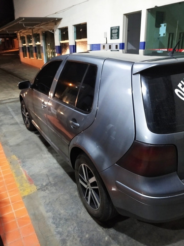 Volkswagen Golf Black Silver