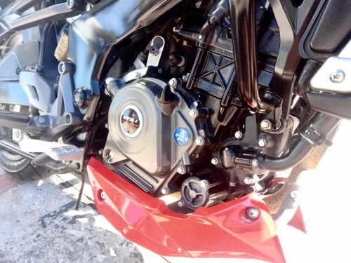 Bajaj Rouser 200 Ns