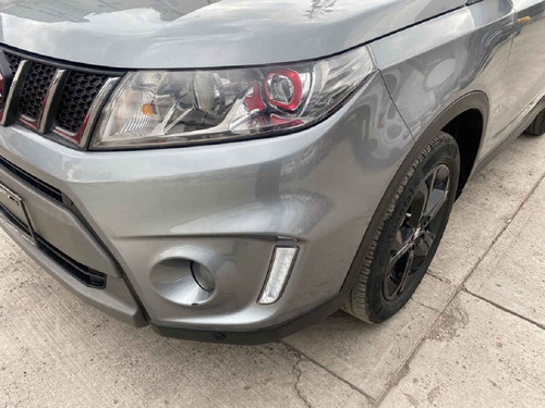 Imagen 12 de 15 de Suzuki Vitara 2017 5p Turbo L4/1.4/t Man
