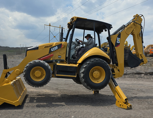 2014 Retroexcavadora Caterpillar 420f 4x4 Kit Hid