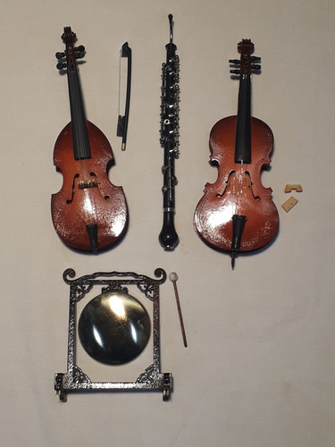 Instrumentos Musicales Salvat Miniatura X4 Con Detalles Leer