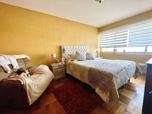 Departamento Duplex, 3 Dormitorios, 2 Baños, Pleno Centro