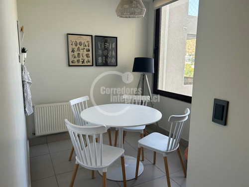 Casa En Venta De 4 Dorm. En Lo Barnechea Los Litres