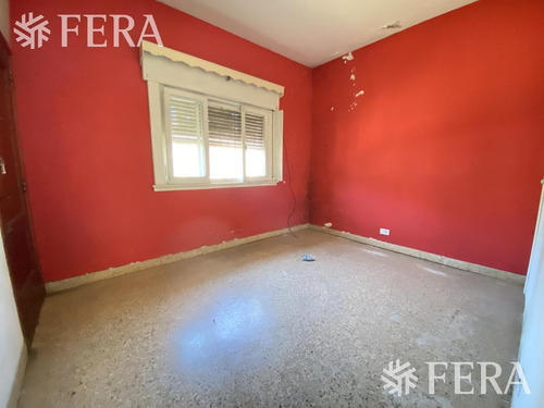 Imagen 4 de 11 de Venta De Casa 4 Ambientes Con Fondo Libre En Villa Dominico (28747)