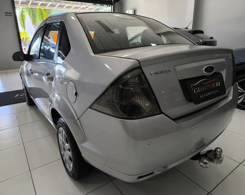Ford Fiesta 1.6 MPI CLASS SEDAN 8V FLEX 4P MANUAL