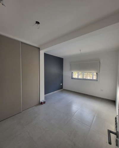 Imagen 15 de 28 de Claros Del Bosque / Village, Duplex De 3 Dormitorios, Escritorio, Pileta, Asador