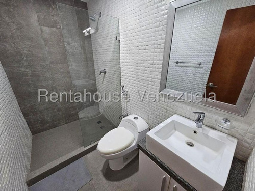 Apartamento En Venta Lomas De Las Mercedes Mls #25-16986