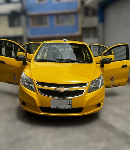 Divino Como Nuevo, Segundo Dueño, Radio Taxi Autolagos,