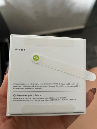 Apple iPhone 13 Pro Max (128 Gb) - Oro Y AirPods 4tq Generación (Usado)