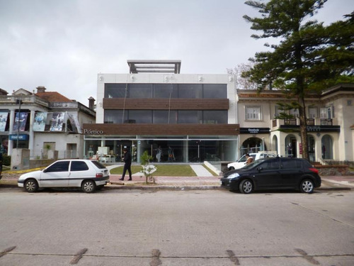 Venta Local Comercial Sobre Arocena
