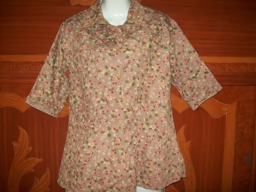 Blusa De Dama Señora Talla M (Usado)