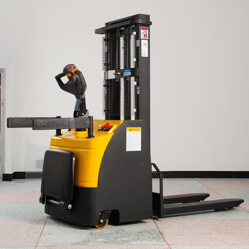 Apilador Eléctrico - 3.5m - 1600kgs