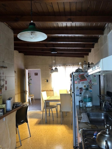 Venta Casa 3 Ambientes En Temperley