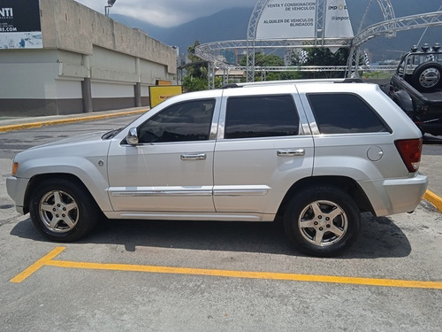 Imagen 7 de 13 de Jeep Grand Cherokee