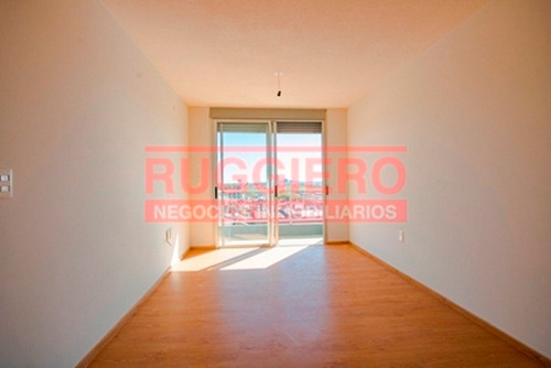 Imagen 4 de 14 de Alquiler 1 Dormitorio Tres Cruces