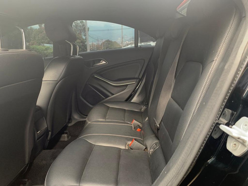 Mercedes Benz Cla200