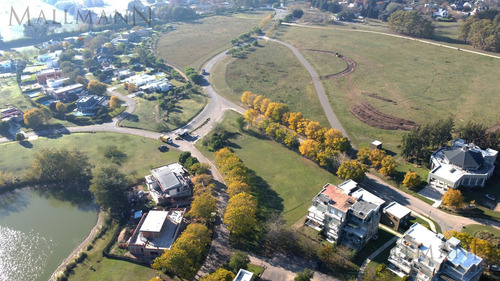 Venta Lote Barrio Los Ombues