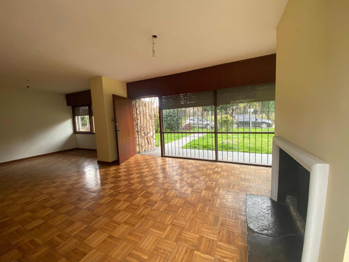 Venta Casa Carrasco Norte Padrón Único 1 Planta Zona Colegio