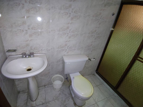 Imagen 11 de 18 de Amplio Apartamento En Venta En La Soledad Las Delicias Maracay 04128900222