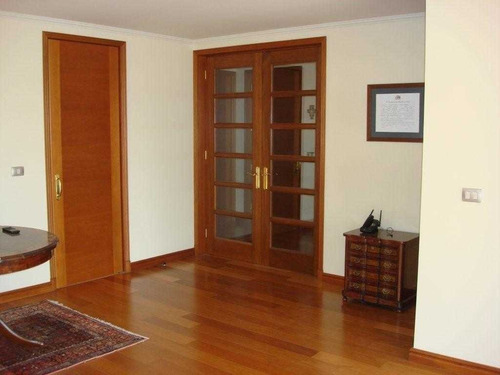 Departamento En Sector Club Manquehue