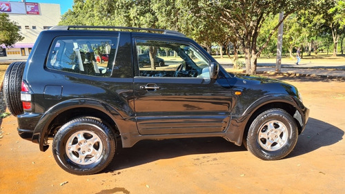 Imagem 2 de 11 de Mitsubishi Pajero Io Gls V6