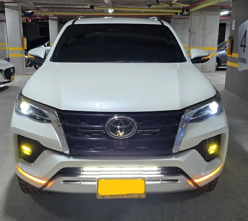 Toyota Fortuner Srv 2.4 4x2 Diesel