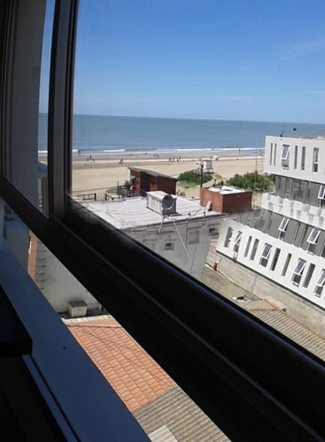 Departamento Frente Al Mar  En Villa Gesell 