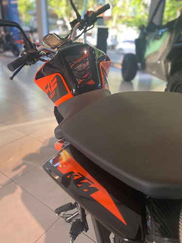 Imagen 8 de 13 de Ktm Duke 200 Ng Usado