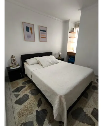 Apartamento Para La Venta El Laureles