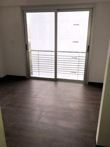 Imagen 8 de 14 de Departamento En Venta En Lanus Oeste