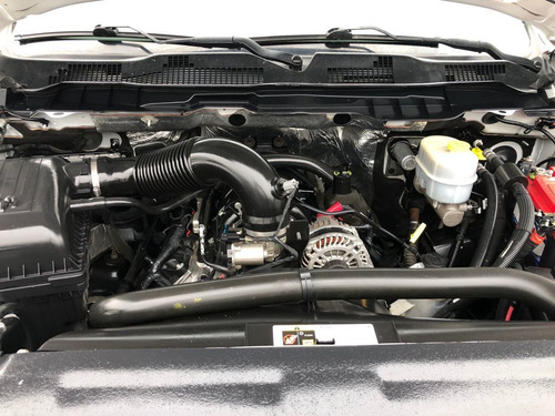 Imagen 3 de 10 de Dodge Ram 4000 5.7 Chasis Cabina