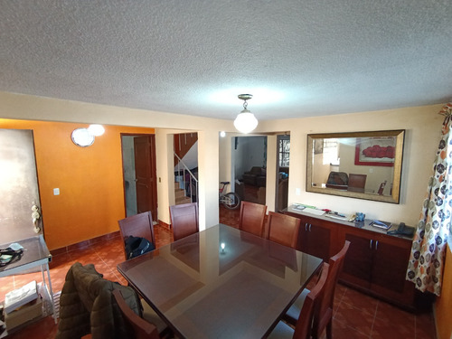Casa 205 M², Jardines De Morelos, Ecatepec, Edo. Méx.
