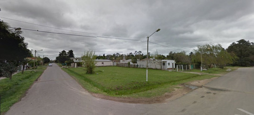 Imagen 1 de 9 de Nivoli Y Rio Gallegos - Excelentes Terrenos En Esquina
