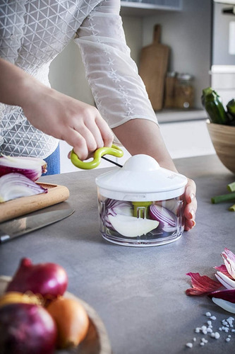 Imagen 7 de 10 de Picadora Choppera Tefal Triturador Manual Vegetal Multiuso