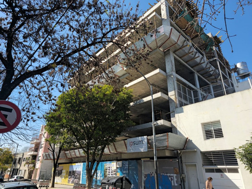 Venta Departamento 2 Ambientes Con Cochera