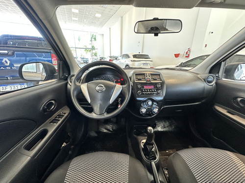 Nissan March 1.6 Active 107cv