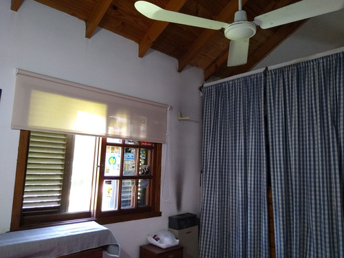 Casa 6 Amb. En Barrio El Cortijo, Malvinas Arg.