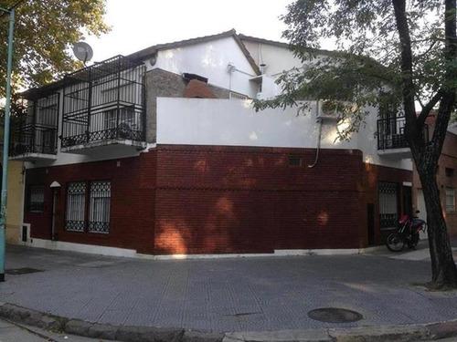 Cucha Cucha 2500 Y Dickman Ph 3 Ambientes + Oficina /patio / Terraza / 109m2 / Pb A La Calle / U$s 180.000