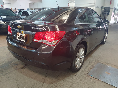 Imagen 5 de 21 de Chevrolet Cruze Sedan 4 Puertas 1,8 Ltz Nafta 2015 Manual
