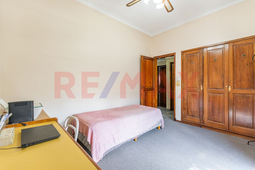 Venta Casa Tipo Ph 6amb C/jardín,terraza Y Cochera