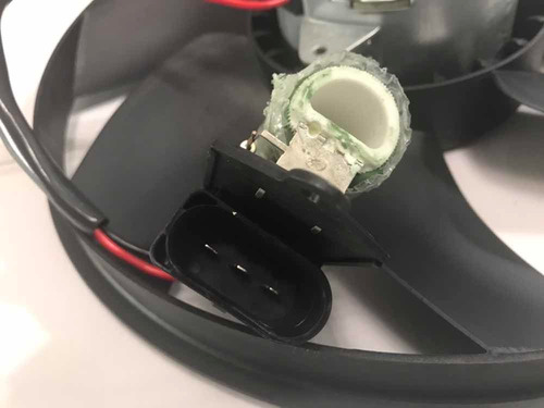 Imagen 3 de 4 de Electroventilador Vw Up! 1.0 Con Resistencia Reforzado