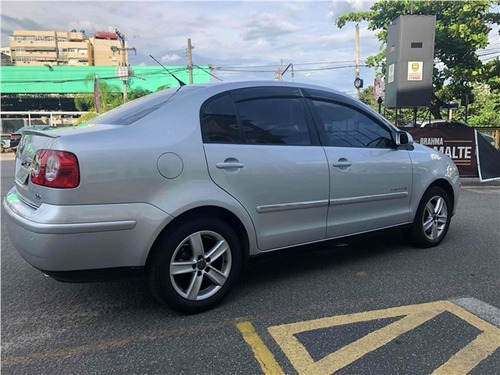 Volkswagen Polo Sedan 2.0 Mi Comfortline 8v Flex 4p Manual