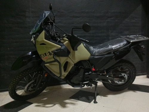 Imagen 2 de 15 de Motocicleta Kawasaki Klr 650 2023 0km - Linea Nueva