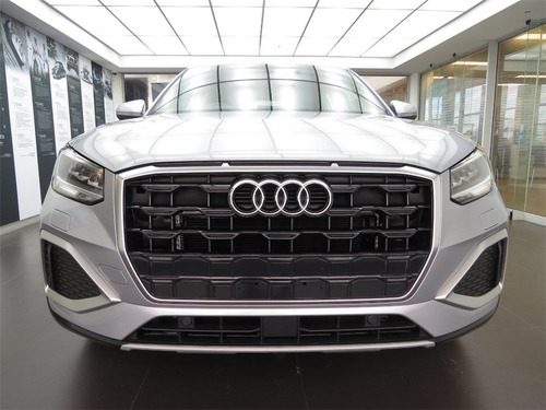 Imagen 2 de 15 de Nueva Audi Q2 2021 1.4 Tfsi Sport 150 Cv Advanced A1 A3 Q3