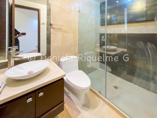 Imagen 11 de 14 de Garden House Con Amplia Terraza Privada